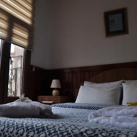 Saatli Konak Hotel Ayvalı